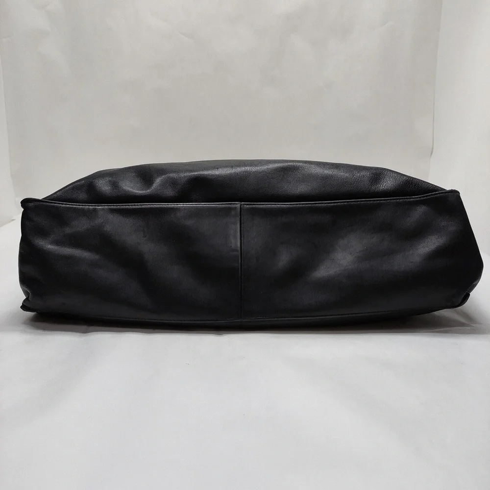 Chanel Tote Bag Black Leather